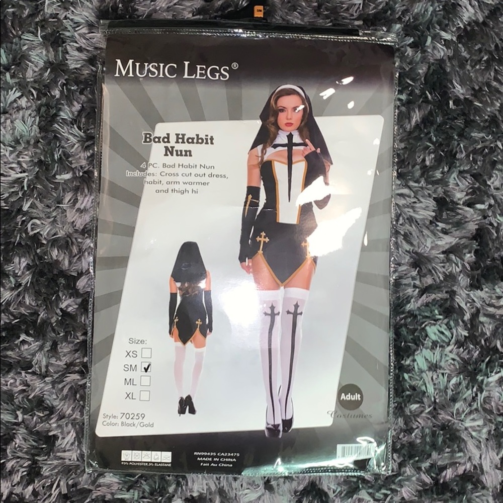 🎃Fashion Nova Sexy Bad Habit Nun Costume🎃